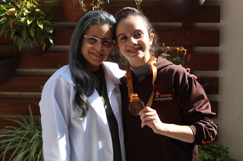 colegio_monsenhor_03-medalhistas_OBC.jpg