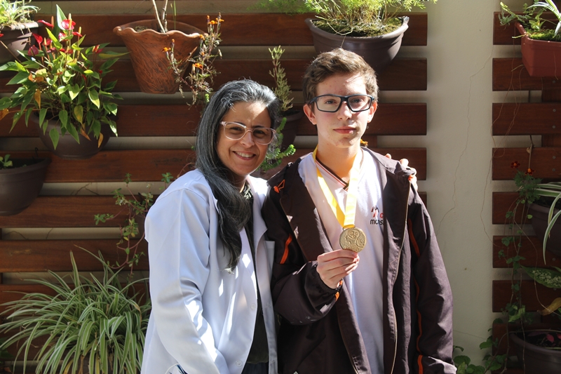 colegio_monsenhor_05-medalhistas_OBC.jpg